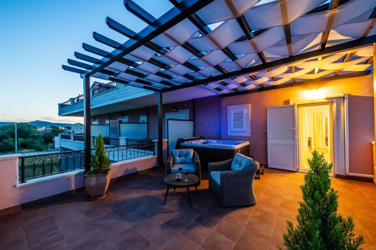 San Mihael Luxury Rooms 1 Dugopolje Esterno foto