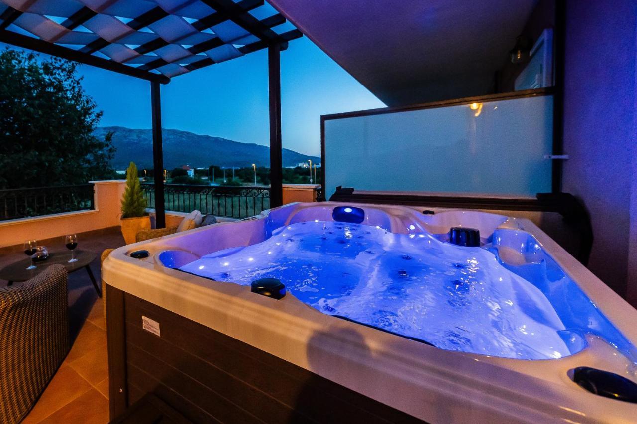 San Mihael Luxury Rooms 1 Dugopolje Esterno foto