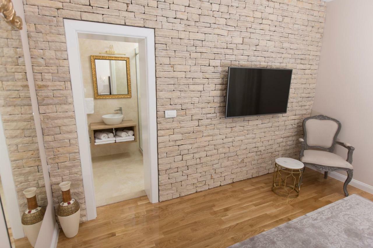 San Mihael Luxury Rooms 1 Dugopolje Esterno foto